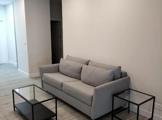 Kai アパート サントゥルツィ